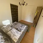 3 Ideal For 2 To 4 Guests With Parking
