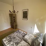 3 Ideal For 2 To 4 Guests With Parking Wiesbaden