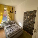 Apartment 3 Ideal For 2 To 4 Guests With Parking Wiesbaden