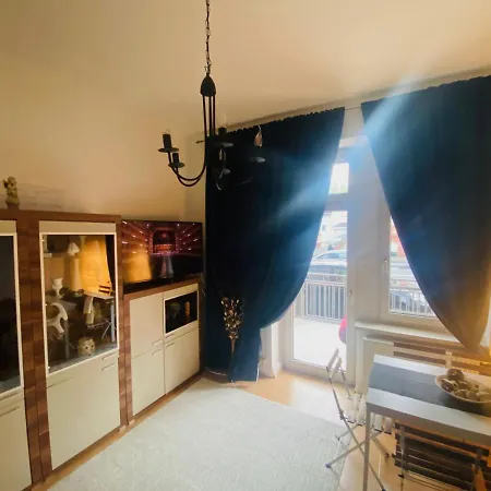 Apartment Ruhige Gemütliche Altbau In Zentraler Lage