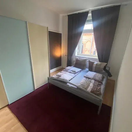 Apartament Ruhige Gemuetliche Altbau In Zentraler Lage