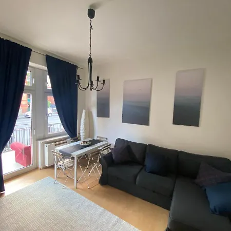 Ruhige Gemütliche Altbau In Zentraler Lage