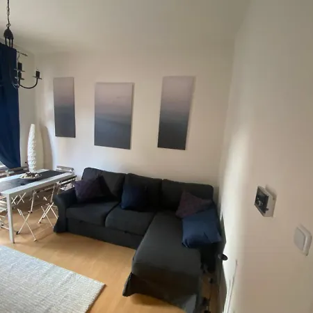 3 Ideal For 2 To 4 Guests With Parking Wiesbaden