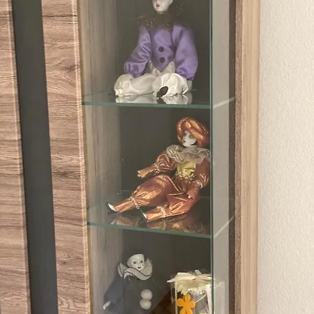 Ruhige Gemütliche Altbau In Zentraler Lage Apartment *