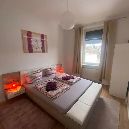 3 Ideal For 2 To 4 Guests With Parking Wiesbaden