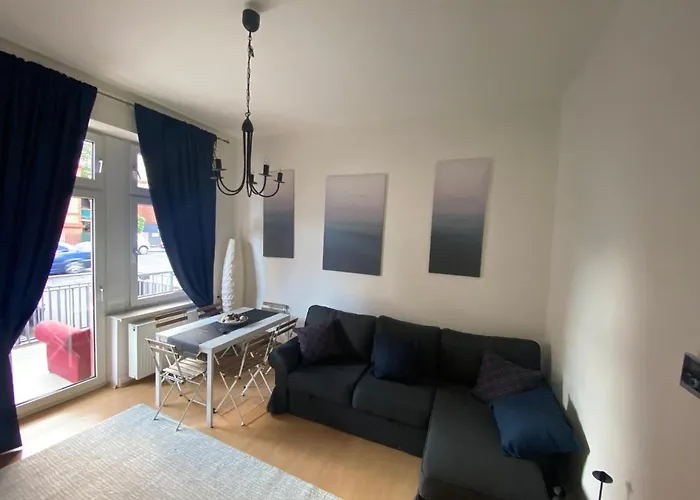 3 Ideal For 2 To 4 Guests With Parking *